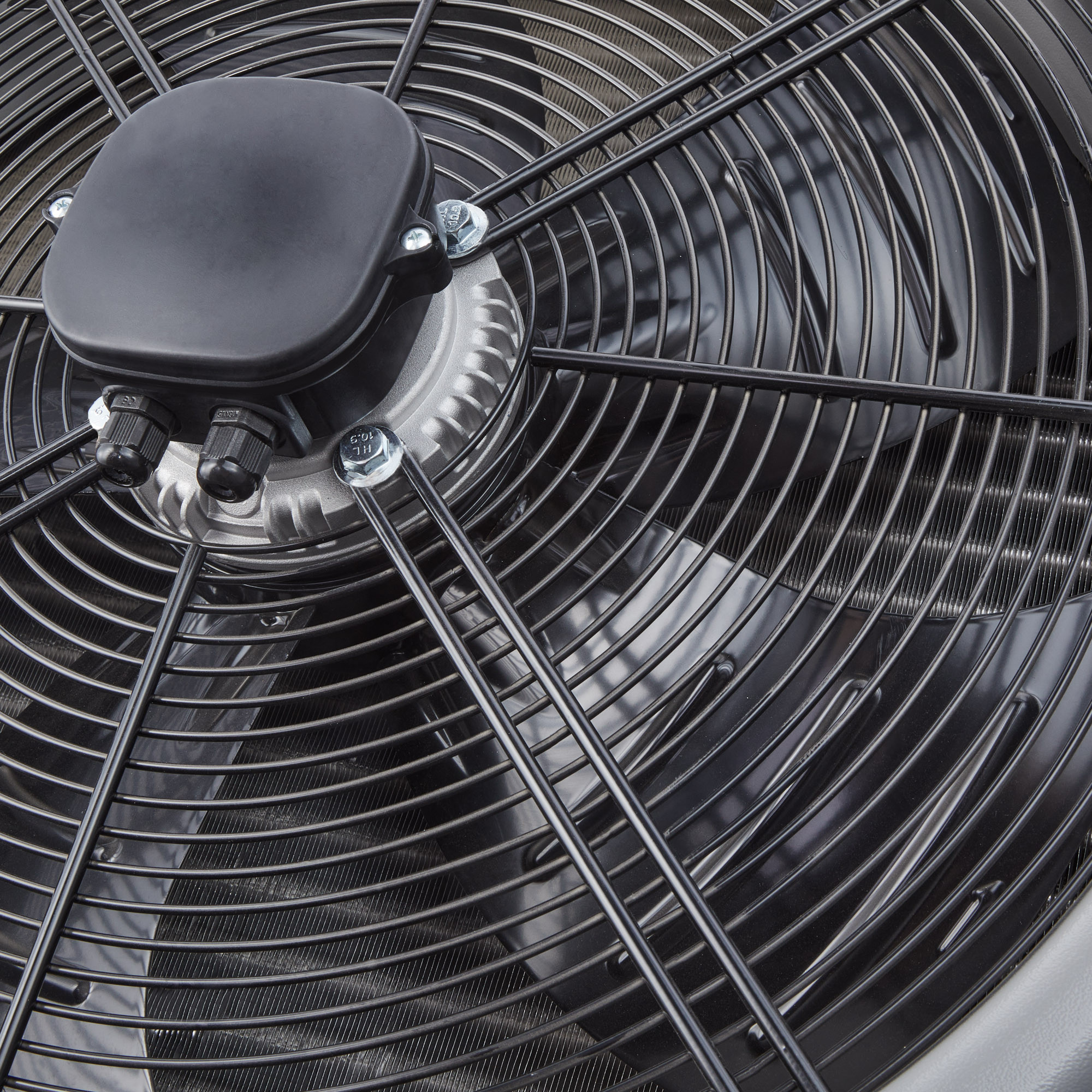 Тепловентилятор водяной Ballu BHP-W2-130-XL в компании ICEКОХИНОР