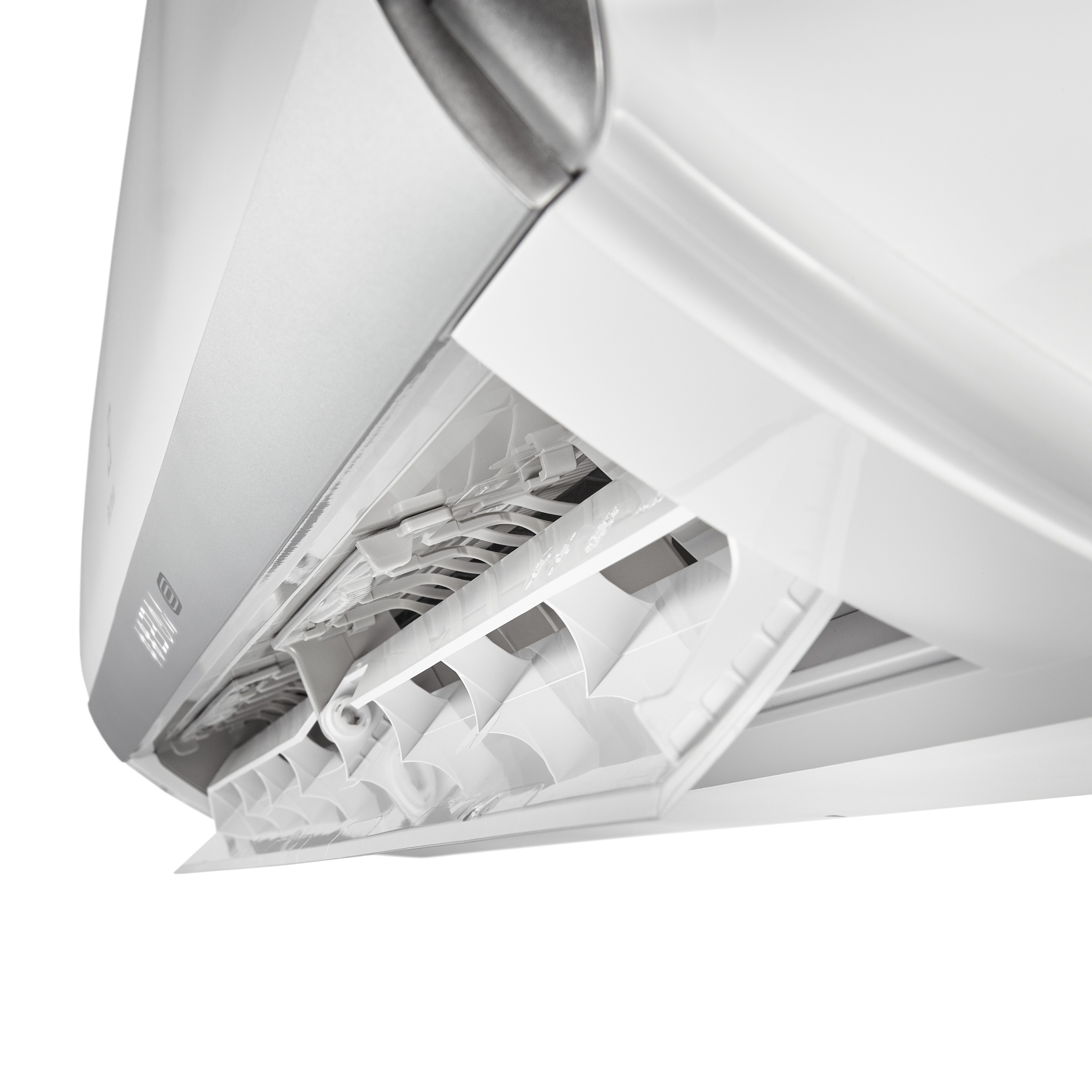 Сплит-система инверторного типа Electrolux Monaco Super DC Inverter EACS/I-07HM/N3_15Y комплект в компании ICEКОХИНОР